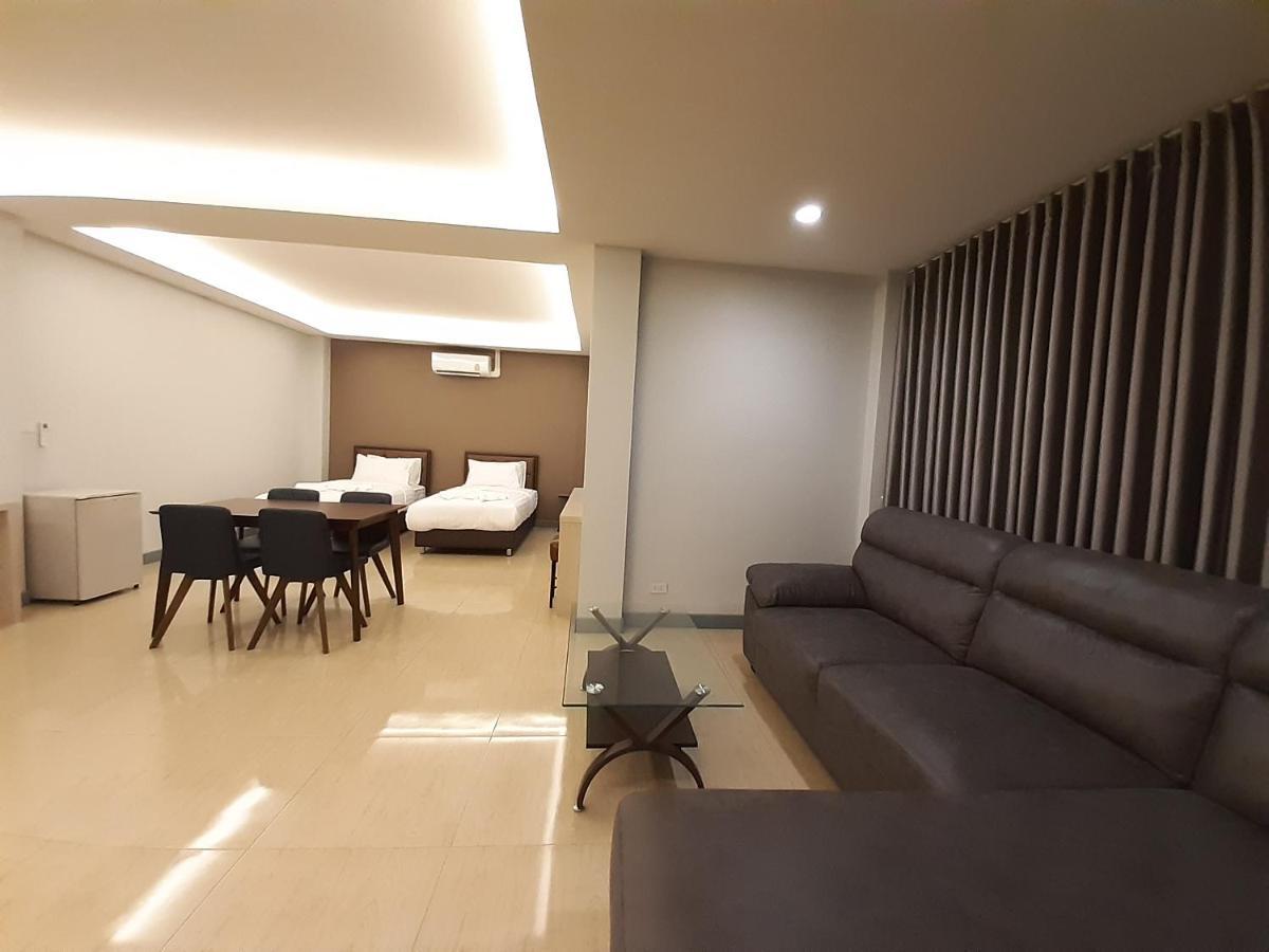 Zleep D Hotel Udonthani Kültér fotó