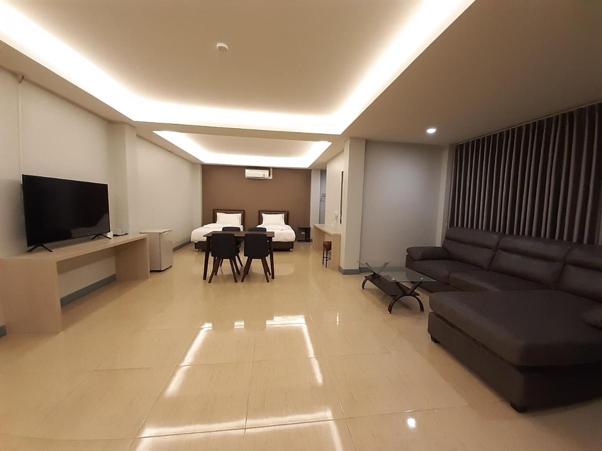 Zleep D Hotel Udonthani Kültér fotó