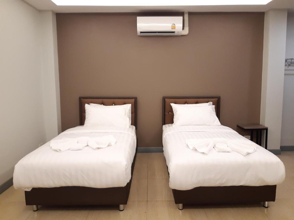 Zleep D Hotel Udonthani Kültér fotó