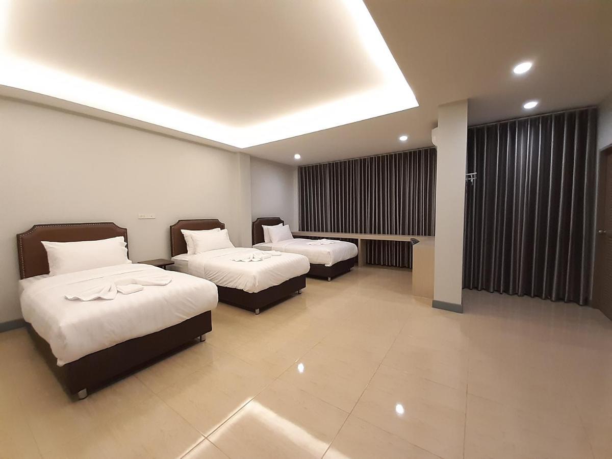 Zleep D Hotel Udonthani Kültér fotó